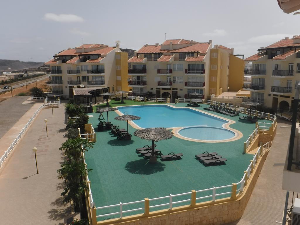 Vila Cabral 2 Apartments - Ac Sal Rei Exteriör bild